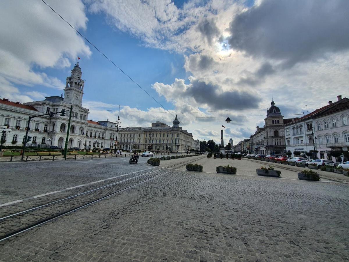☆ Bulevard Apartments ☆ Arad Eksteriør billede